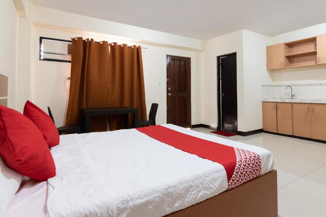 مانيلا Oyo 578 Red Velvet Suites المظهر الخارجي الصورة