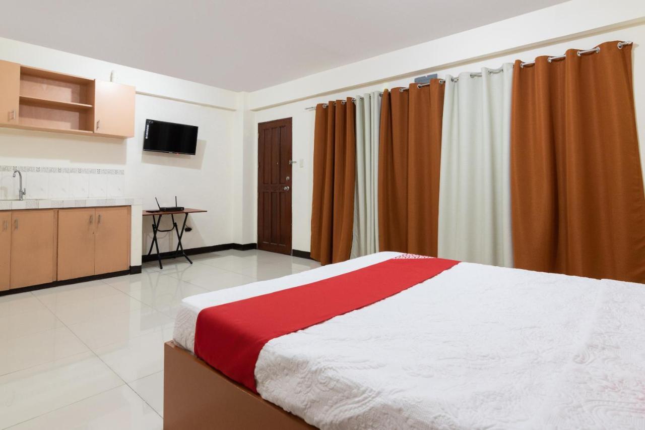 مانيلا Oyo 578 Red Velvet Suites المظهر الخارجي الصورة