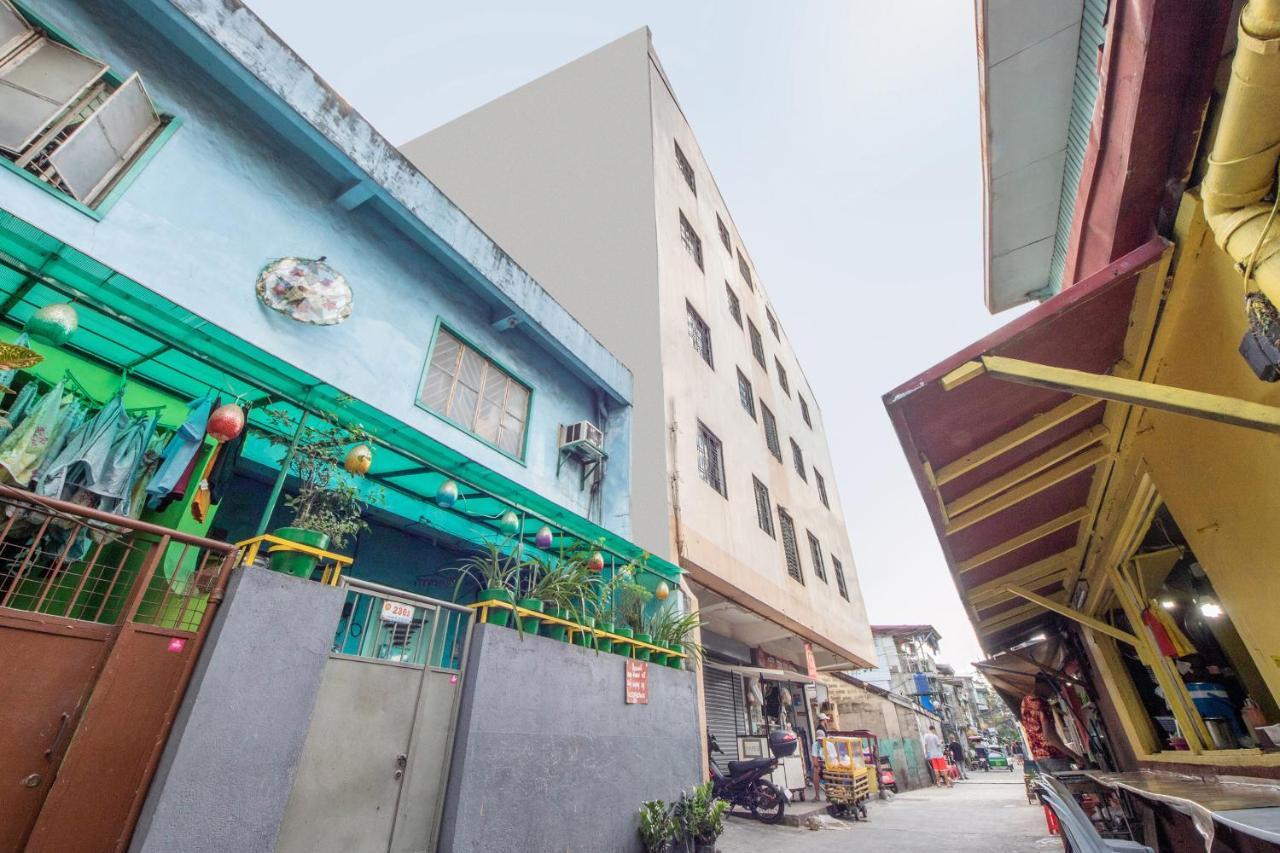 مانيلا Oyo 578 Red Velvet Suites المظهر الخارجي الصورة